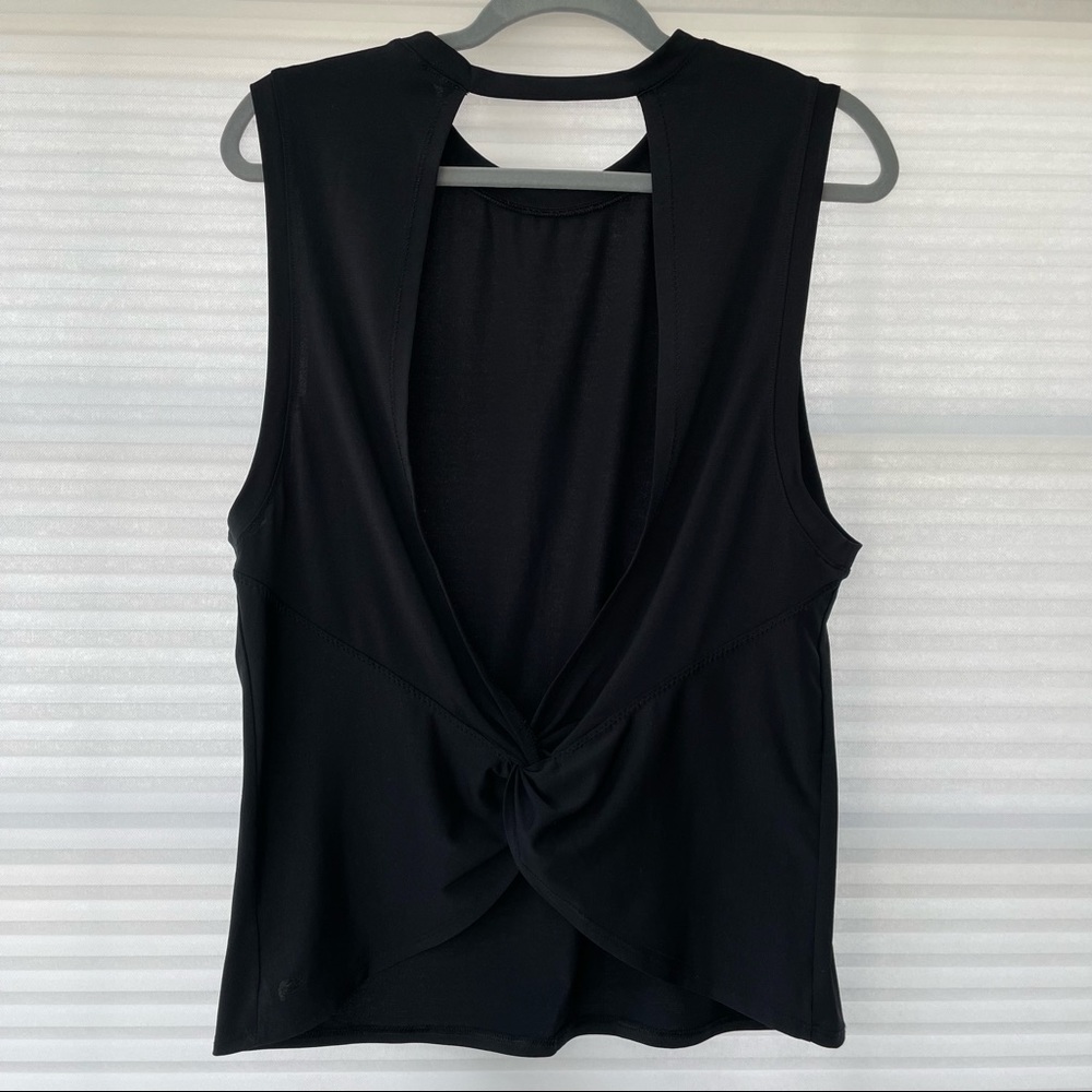 Fabletics Open Back Black Muscle Tank 🖤